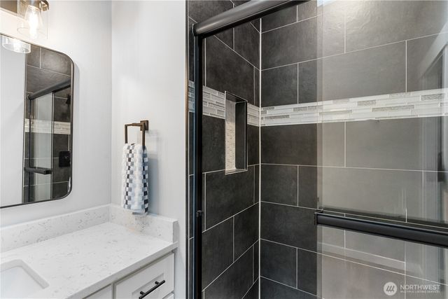 18403 Ivan Street SW, Rochester, WA 98579