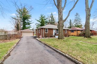 20082 Garfield, Redford Charter Township, MI 48240