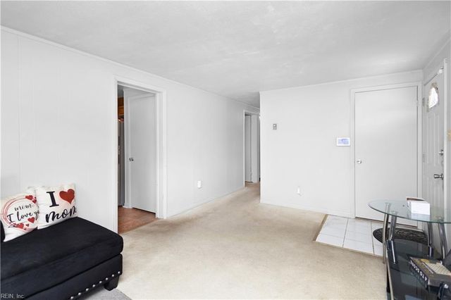 1204 Blythewood LN, Suffolk, VA 23434