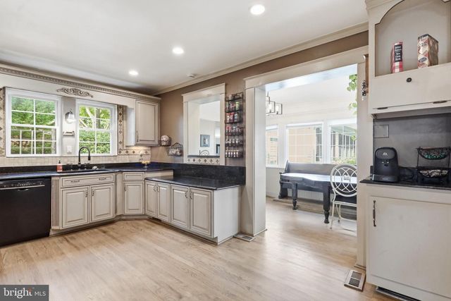5921 QUINN RD, Frederick, MD 21701