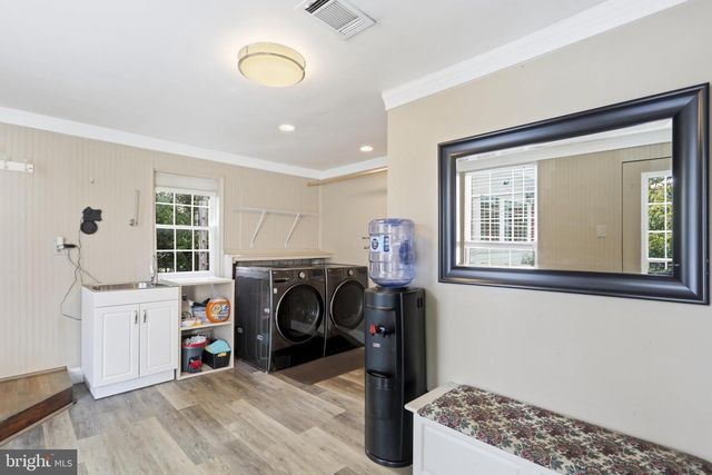 5921 QUINN RD, Frederick, MD 21701