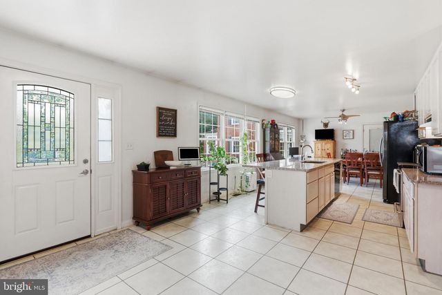 5921 QUINN RD, Frederick, MD 21701