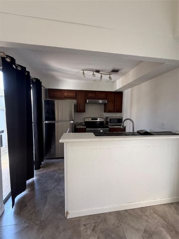12550 Newbrook Dr Drive, Houston, TX 77072