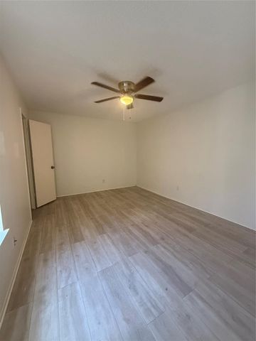 12550 Newbrook Dr Drive, Houston, TX 77072