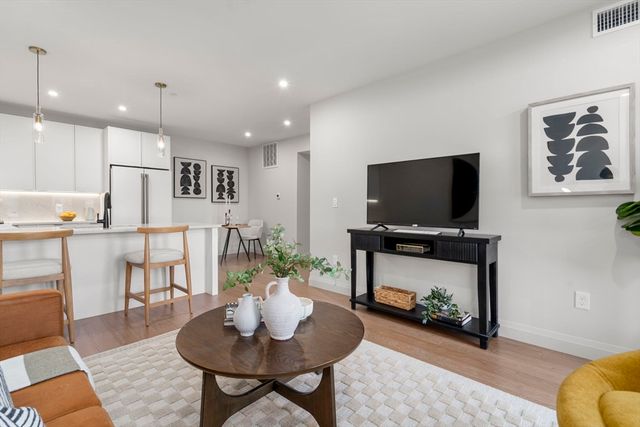 100 Lincoln Street 301, Boston, MA 02135