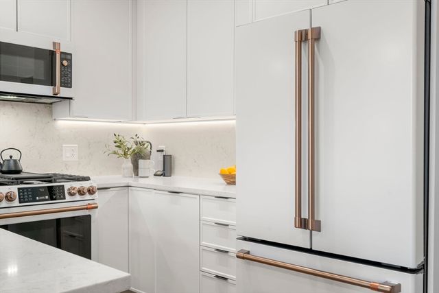 100 Lincoln Street 301, Boston, MA 02135