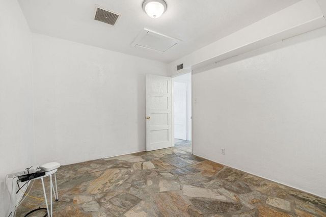 3933 E Calle San Antonio, Palm Springs, CA 92264