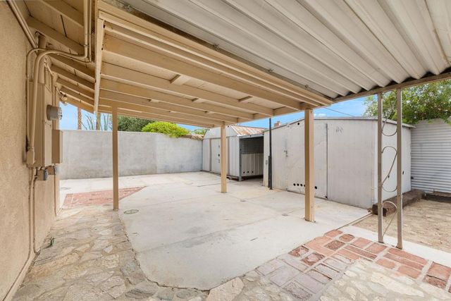 3933 E Calle San Antonio, Palm Springs, CA 92264