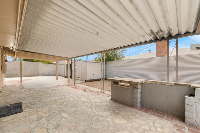 3933 E Calle San Antonio, Palm Springs, CA 92264