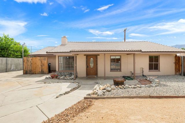 3933 E Calle San Antonio, Palm Springs, CA 92264