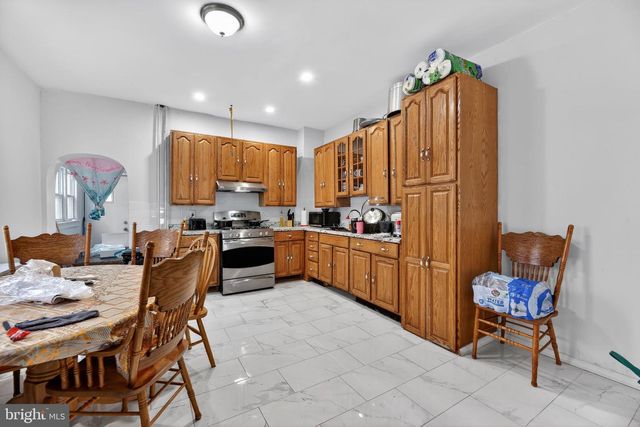 1230 CHASE ST, Camden, NJ 08104