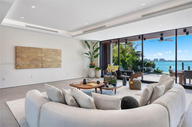 857 N Shore Dr, Miami Beach, FL 33141