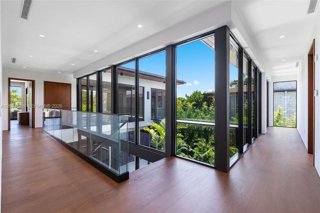 857 N Shore Dr, Miami Beach, FL 33141