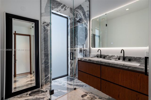 857 N Shore Dr, Miami Beach, FL 33141