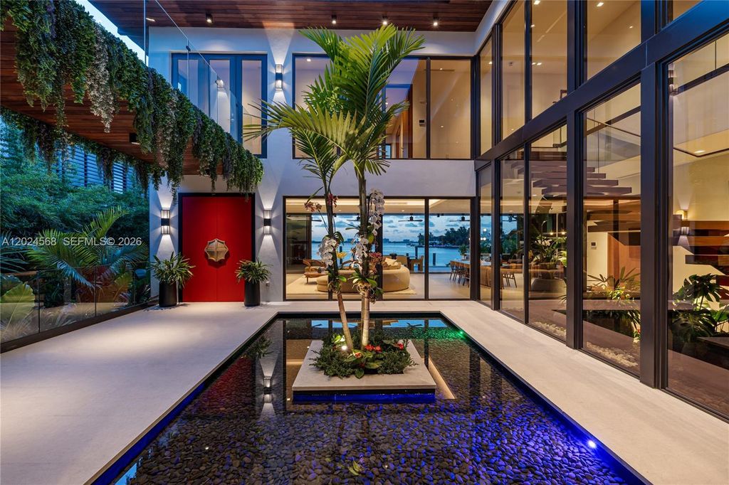 857 N Shore Dr, Miami Beach, FL 33141