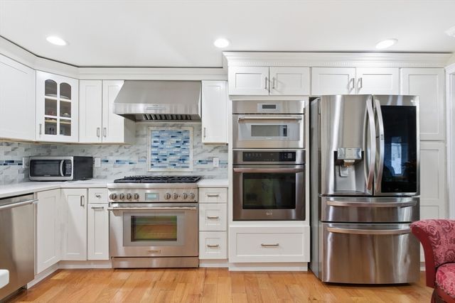 560 Worcester St, Wellesley, MA 02481