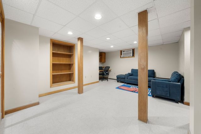 7 Ivy Cir 7, Norwood, MA 02062
