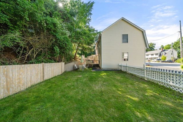 7 Ivy Cir 7, Norwood, MA 02062