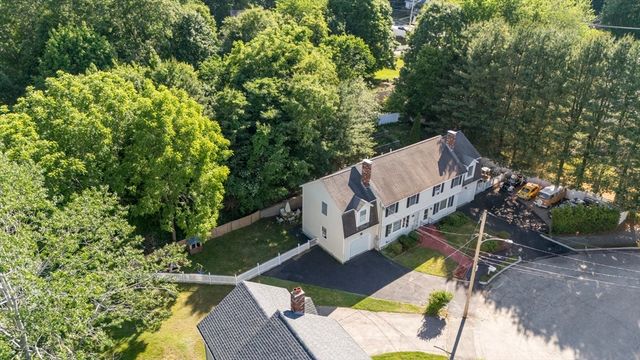7 Ivy Cir 7, Norwood, MA 02062