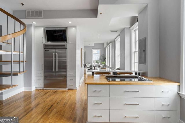 30 5th Street NE 1001, Atlanta, GA 30308
