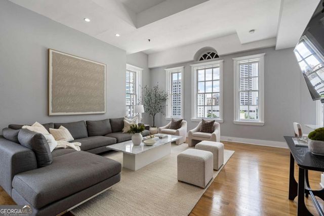 30 5th Street NE 1001, Atlanta, GA 30308
