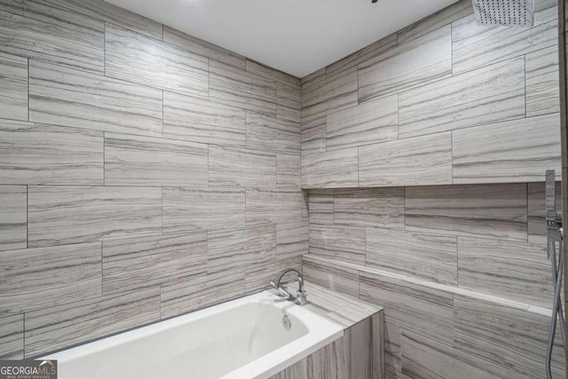 30 5th Street NE 1001, Atlanta, GA 30308