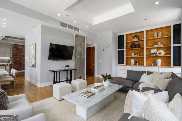 30 5th Street NE 1001, Atlanta, GA 30308