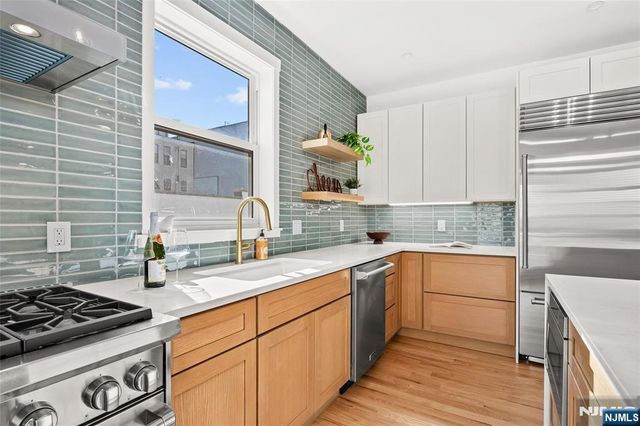 55 Reservoir Avenue, Jersey City, NJ 07307