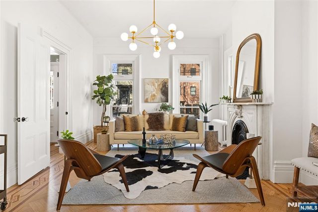 55 Reservoir Avenue, Jersey City, NJ 07307