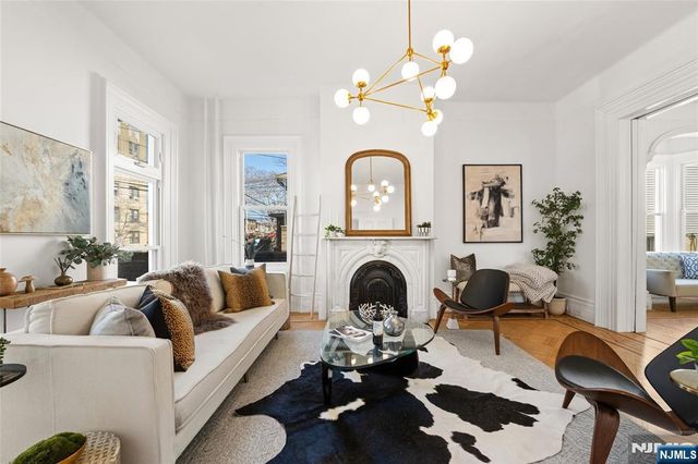 55 Reservoir Avenue, Jersey City, NJ 07307
