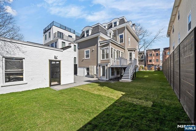 55 Reservoir Avenue, Jersey City, NJ 07307