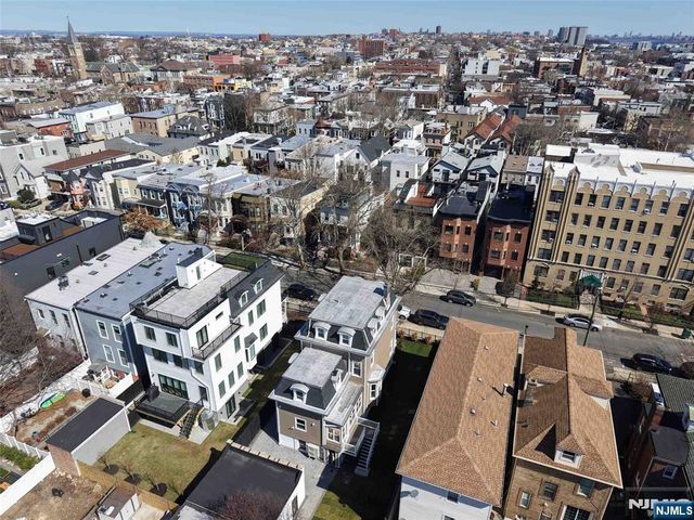 55 Reservoir Avenue, Jersey City, NJ 07307