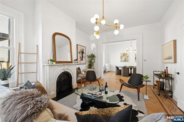 55 Reservoir Avenue, Jersey City, NJ 07307