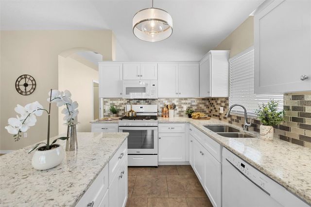 11914 WINDING WOODS WAY, Lakewood Ranch, FL 34202