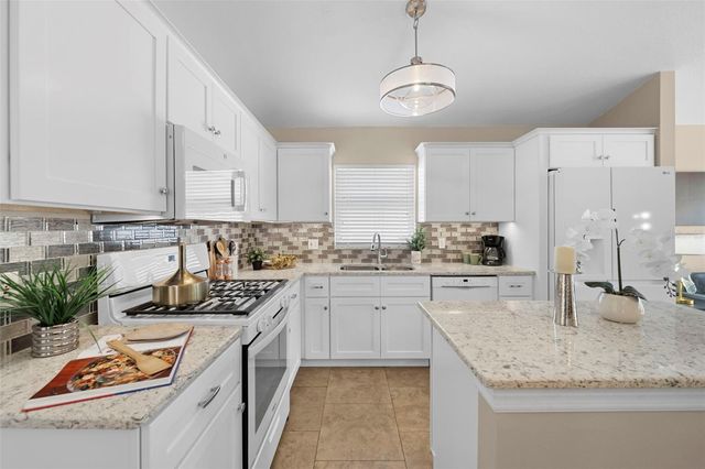 11914 WINDING WOODS WAY, Lakewood Ranch, FL 34202