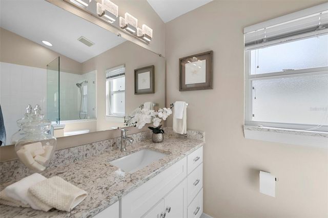 11914 WINDING WOODS WAY, Lakewood Ranch, FL 34202