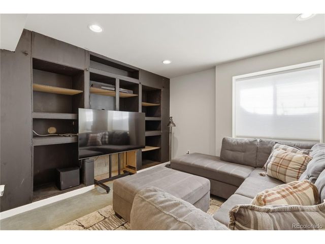 16076 Sequoia Dr, Parker, CO 80134