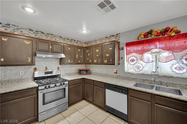 5311 Georgeson Court, Las Vegas, NV 89110