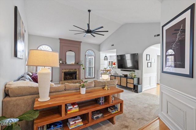 1104 Gunston Lane, Durham, NC 27703