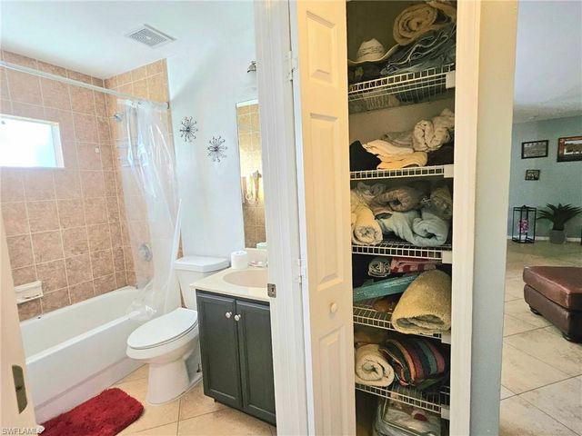 3505 34th ST SW, Lehigh Acres, FL 33976