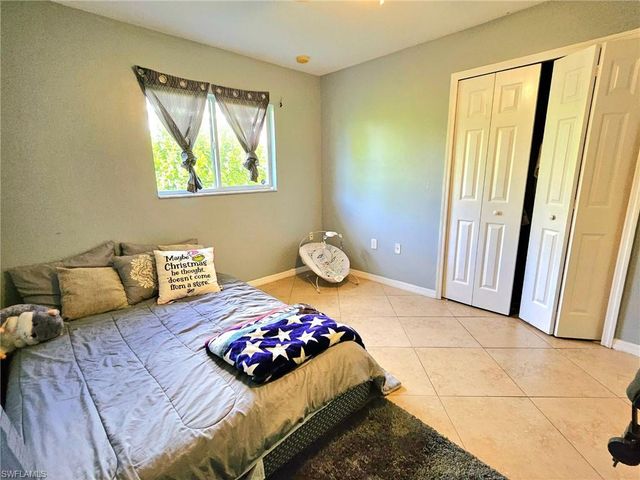 3505 34th ST SW, Lehigh Acres, FL 33976