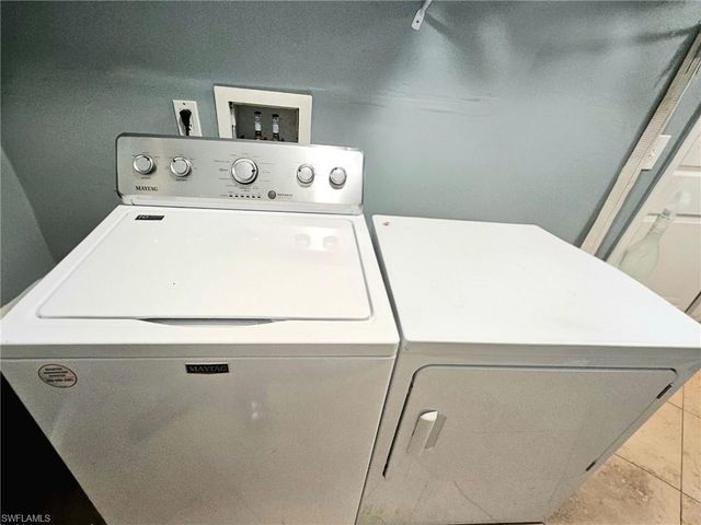 3505 34th ST SW, Lehigh Acres, FL 33976