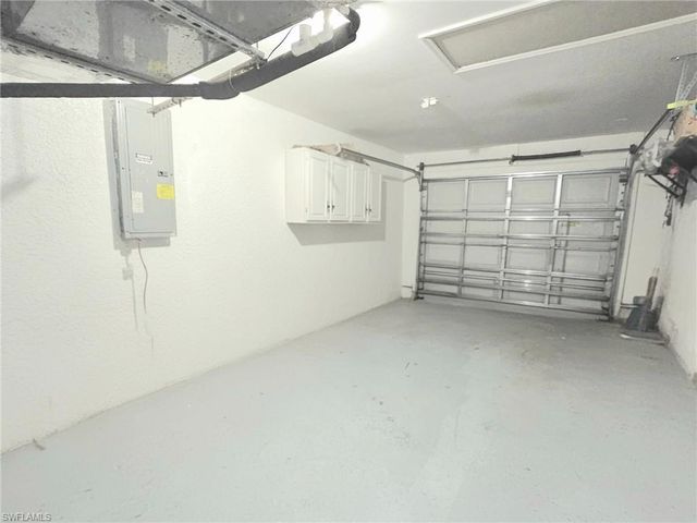 3505 34th ST SW, Lehigh Acres, FL 33976