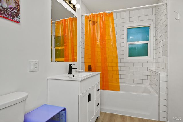 14194 Lovers Ln, Guerneville, CA 95446