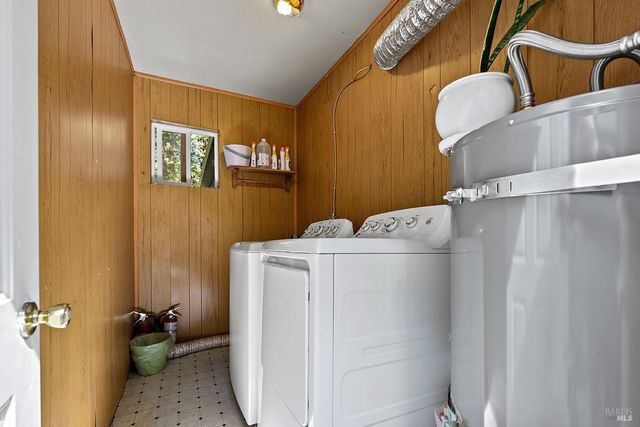 14194 Lovers Ln, Guerneville, CA 95446