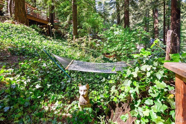 14194 Lovers Ln, Guerneville, CA 95446