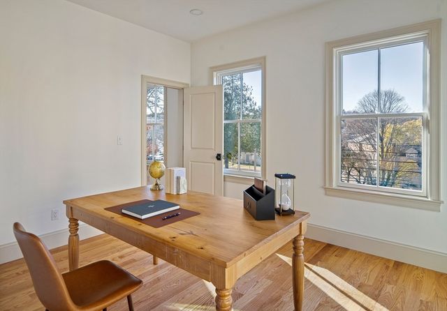 181 Lowell St, Arlington, MA 02474