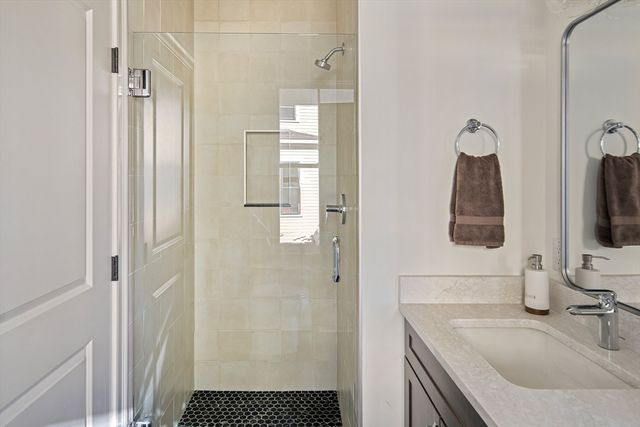 181 Lowell St, Arlington, MA 02474