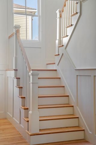 181 Lowell St, Arlington, MA 02474