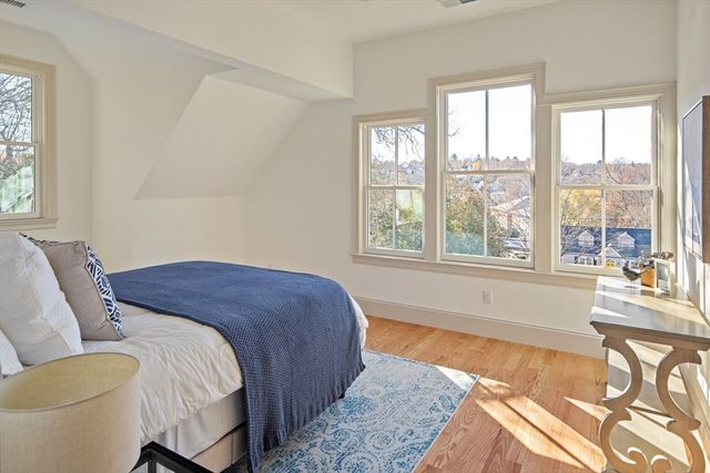 181 Lowell St, Arlington, MA 02474